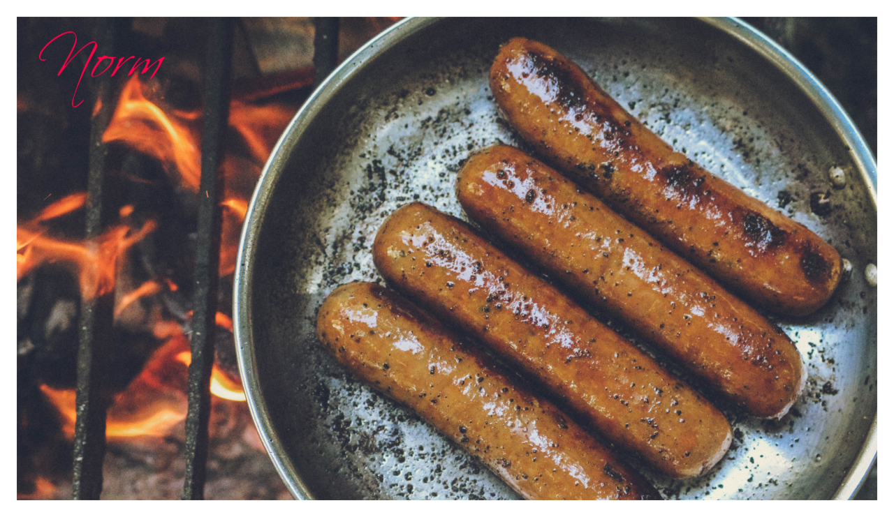 sausages in pan